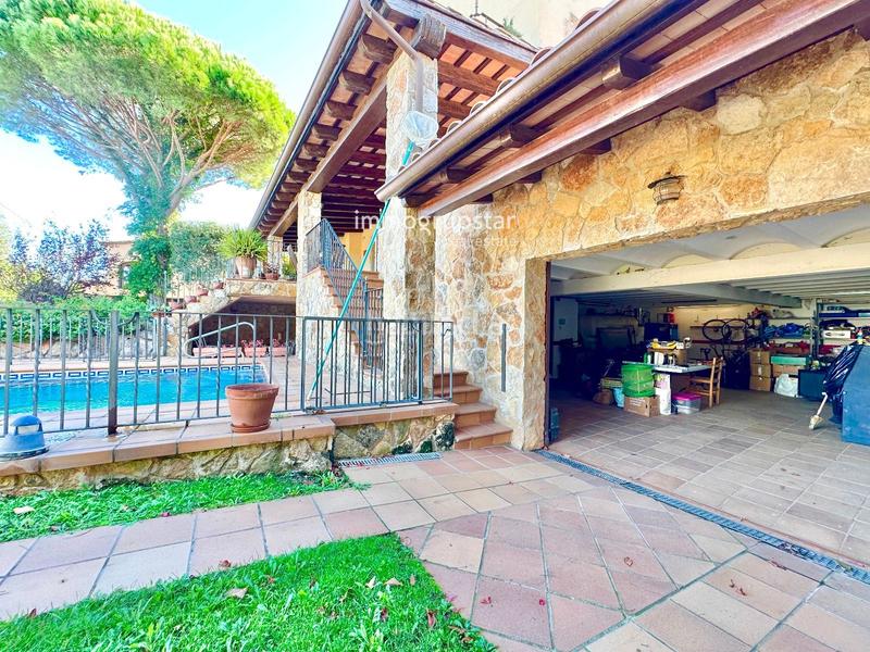 Foto 123bb1d6-4efb-43c3-9c74-770a39eb24d8. Chalet avec chauffage parking piscine dans Castell d´Aro