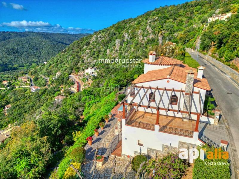 Foto 42699443-fd7e-4fe2-bf09-b774e2a67b6f. Chalet con riscaldamento parcheggio piscina in Cabanyes-Mas Ambrós-Mas Pallí Calonge