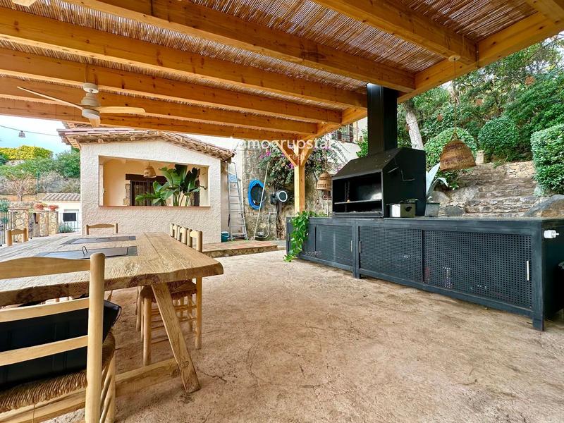 Foto b65ae899-c1fc-4bf7-83ad-eda3724d113c. Xalet amb calefacció aparcament piscina a Cabanyes-Mas Ambrós-Mas Pallí Calonge