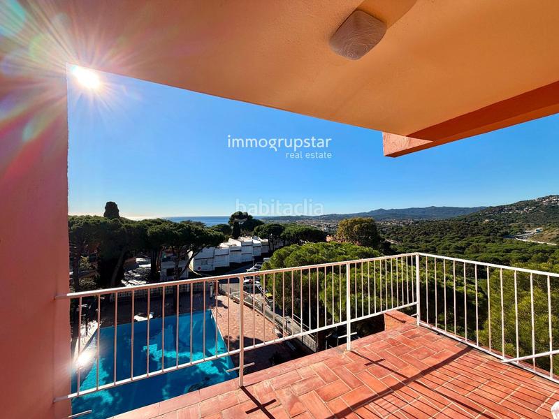 Foto 111d4f4f-fb8c-4dcb-beb2-d08ce216f015. Apartamento  reformado con vistas al mar platja daro en Platja d´Aro