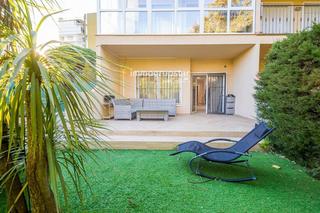 Maison jumelée  Hortensia 4. Casa adosada esquinera renovada, luminosa y con amplio jardín pr