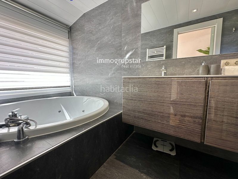 Foto 55c9f9bd-07e2-430c-916b-58359604d87b. Casa adossada amb calefacció piscina a Los Pinos-Politur Platja d´Aro