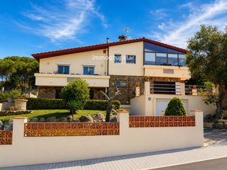 Chalet  Alguer. Exclusiva casa con jardín y terraza en sant antoni de calonge, a