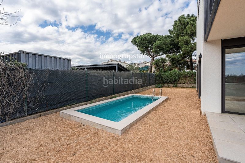 Foto 698777e9-3cb6-4b18-a5c9-10ef33b856d1. Casa adossada amb calefacció aparcament piscina a Palamós