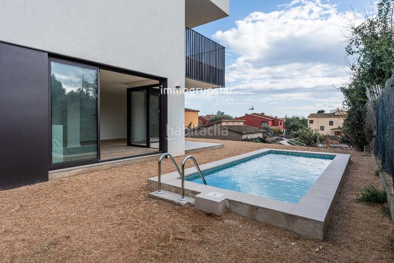 Foto 6bb1f5f5-5c58-47f8-8df6-f47a27366667. Casa adossada amb calefacció aparcament piscina a Palamós