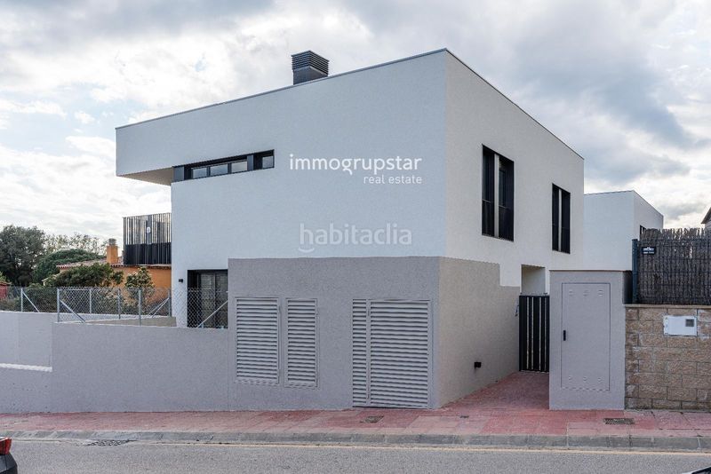 Foto bca19196-d46f-46b5-9b83-6b733c7ae419. Casa adossada amb calefacció aparcament piscina a Palamós