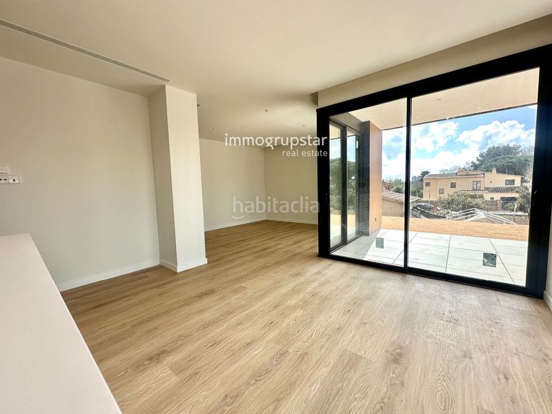 Foto cf72d6d1-0e8f-49f8-91cf-8b26e80e11c0. Casa adossada amb calefacció aparcament piscina a Palamós