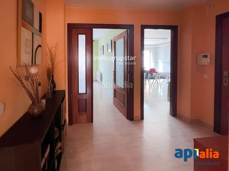 Foto 02d3de15-34e1-4859-ac80-b7f736fe1aa0. Apartament amb calefacció aparcament a Eixample Sant Feliu de Guíxols