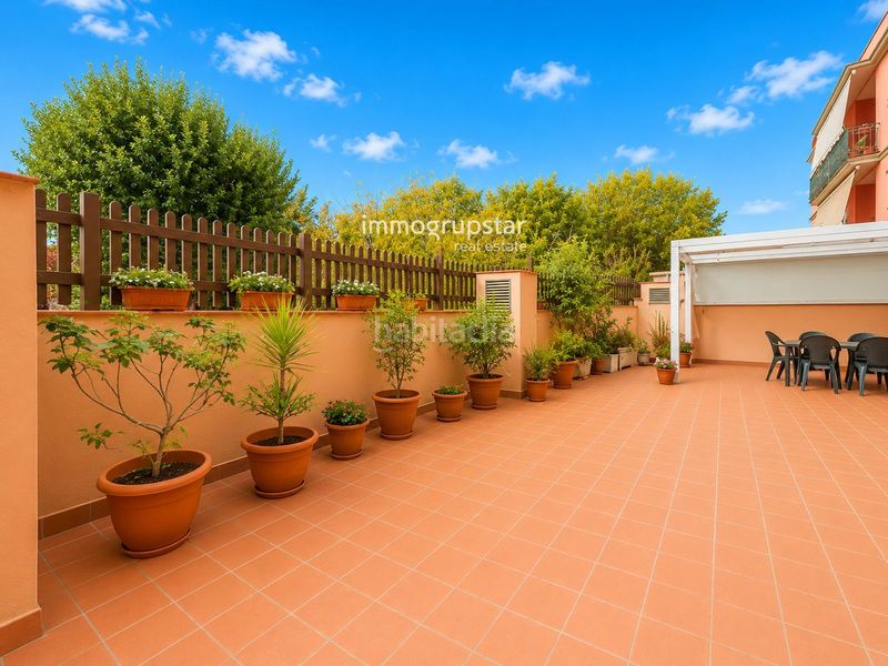 Foto 5892a2ef-63d7-45a1-9628-57cdcaf3dc4e. Apartament amb calefacció aparcament a Eixample Sant Feliu de Guíxols