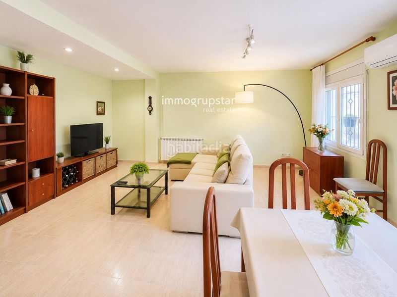 Foto ce695106-cfcd-44dd-8988-eb5764542cc4. Apartament amb calefacció aparcament a Eixample Sant Feliu de Guíxols