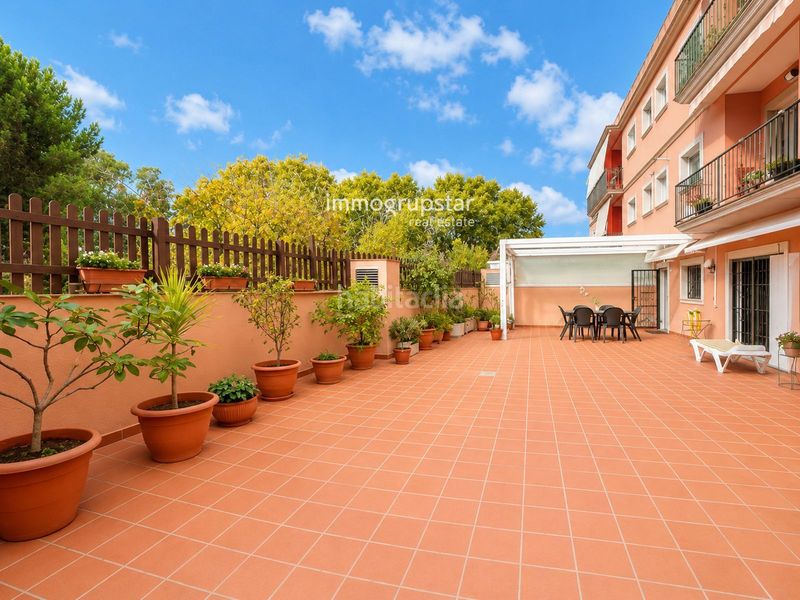 Foto eeb064f0-91a3-4ecc-a6bf-0894a341c545. Apartament amb calefacció aparcament a Eixample Sant Feliu de Guíxols