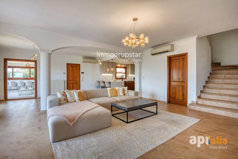 Foto 5f81d3ad-a303-43d2-b35d-10bc3ea829a4. Casa amb calefacció piscina a Cabanyes-Mas Ambrós-Mas Pallí Calonge