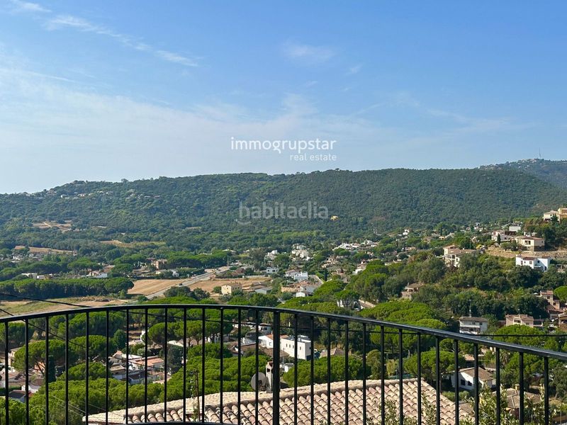 Foto db2c3cff-1a30-455b-bfaf-a9c819934f53. Xalet amb aparcament a Cabanyes-Mas Ambrós-Mas Pallí Calonge
