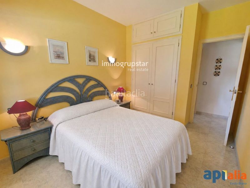 Foto 1486aa3a-b0cb-459e-b1f6-f7296b8c1884. Apartament amb aparcament piscina a Poble Calonge