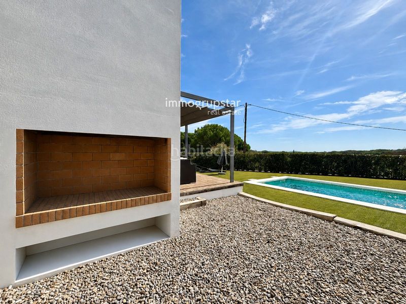 Foto b94bef36-8f49-4067-adae-ada4f3540ecc. Xalet amb calefacció aparcament piscina a Cabanyes-Mas Ambrós-Mas Pallí Calonge