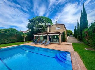 Xalet  Mas palli. Chalet en exclusiva en mas palli platja daro