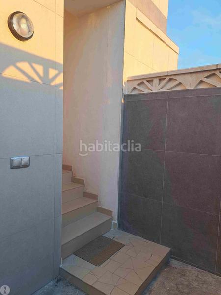 Foto 14ffe119-14da-411b-a696-a57632147808. Edifici a Ses Figueretes - Platja d'en Bossa - Cas Serres Ibiza