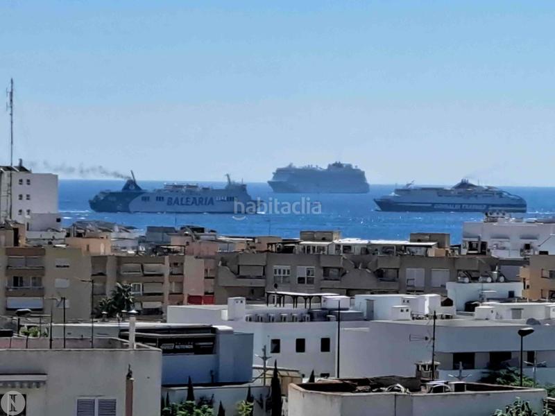 Foto 1794ee83-1e86-4128-b8c4-5c00faf10987. Edifici a Ses Figueretes - Platja d'en Bossa - Cas Serres Ibiza