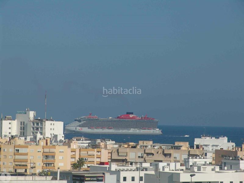 Foto 3108f6be-c98a-4ae8-8c46-28a65a018c20. Edifici a Ses Figueretes - Platja d'en Bossa - Cas Serres Ibiza