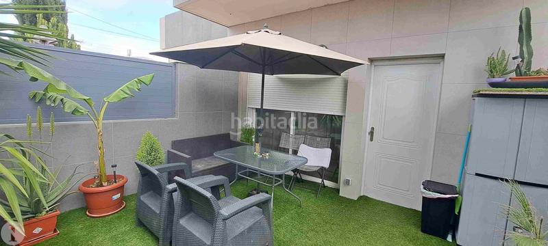 Foto 406c8e5d-1ff0-4982-ae92-be4be233475c. Edifici a Ses Figueretes - Platja d'en Bossa - Cas Serres Ibiza