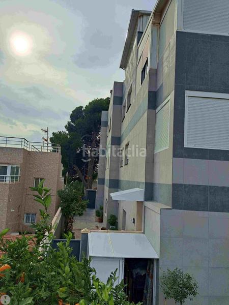 Foto 70af6384-1c47-4acd-94fb-db135a79e44b. Edifici a Ses Figueretes - Platja d'en Bossa - Cas Serres Ibiza
