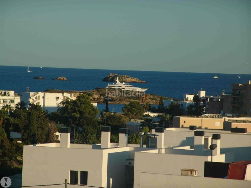 Foto a24fb8b5-595d-4eea-be06-c093d0a8dc00. Edifici a Ses Figueretes - Platja d'en Bossa - Cas Serres Ibiza