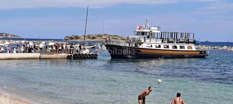 Foto aa2af5d6-9732-4191-8fc6-36ef71c94ae1. Edifici a Ses Figueretes - Platja d'en Bossa - Cas Serres Ibiza