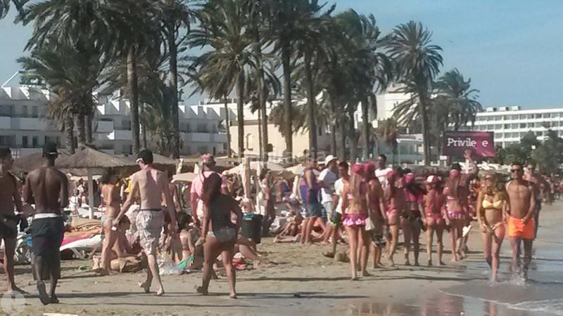 Foto b406fcbb-683d-4835-8fd5-117c5e2774ca. Edifici a Ses Figueretes - Platja d'en Bossa - Cas Serres Ibiza