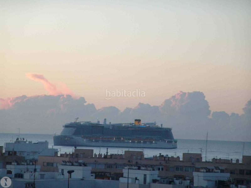 Foto c0aea794-5dfd-493c-b9ae-bc189aa7762a. Edifici a Ses Figueretes - Platja d'en Bossa - Cas Serres Ibiza