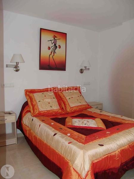 Foto ccf30470-b5f6-4366-bb55-fd11995558ac. Edifici a Ses Figueretes - Platja d'en Bossa - Cas Serres Ibiza