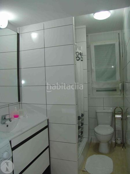 Foto d7f0d65f-5325-4862-a652-4c59a6863c61. Edifici a Ses Figueretes - Platja d'en Bossa - Cas Serres Ibiza