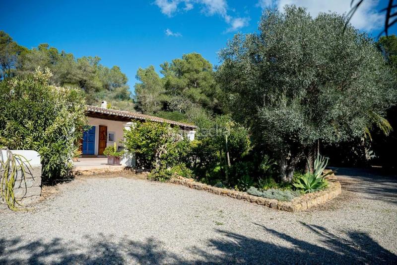 Foto b66503b7-0d67-4b7d-bd66-4c25347ca9a5. Casa con parcheggio in Es Cubells Sant Josep de sa Talaia