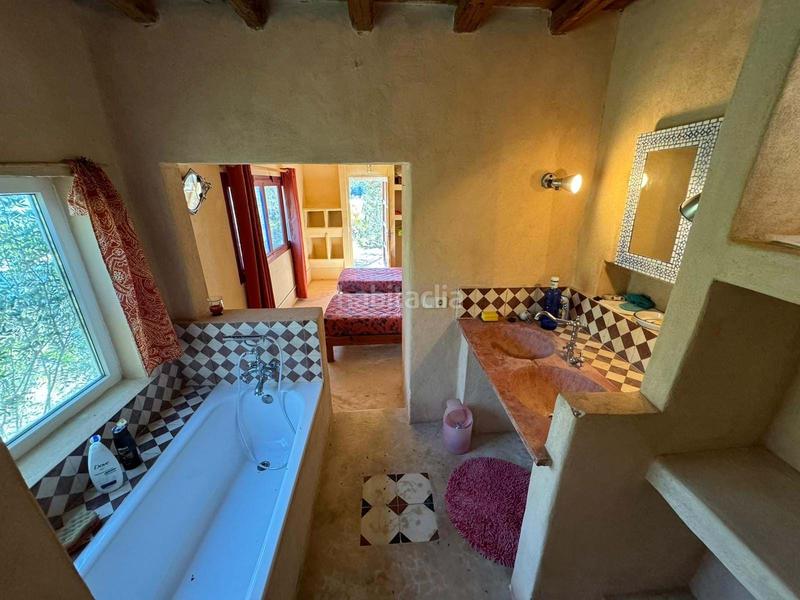 Foto c4170ca2-6f1d-4f58-9063-156492b4f151. Casa con parcheggio in Es Cubells Sant Josep de sa Talaia