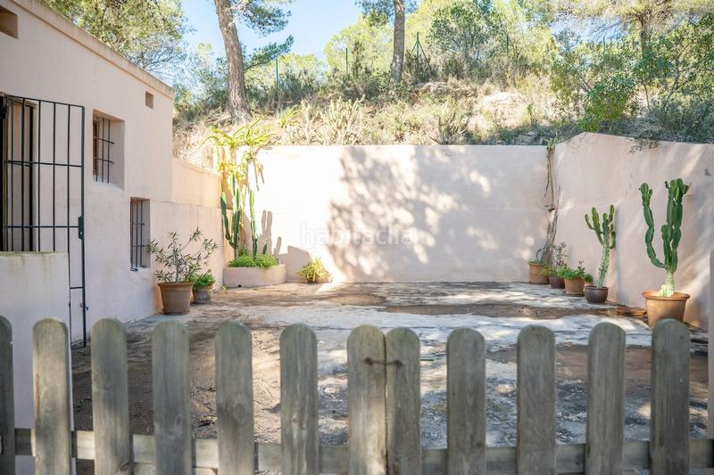 Foto 9bd2cd2f-f2bc-4c60-8285-bd294dcefb46. Haus mit parking in Es Cubells Sant Josep de sa Talaia