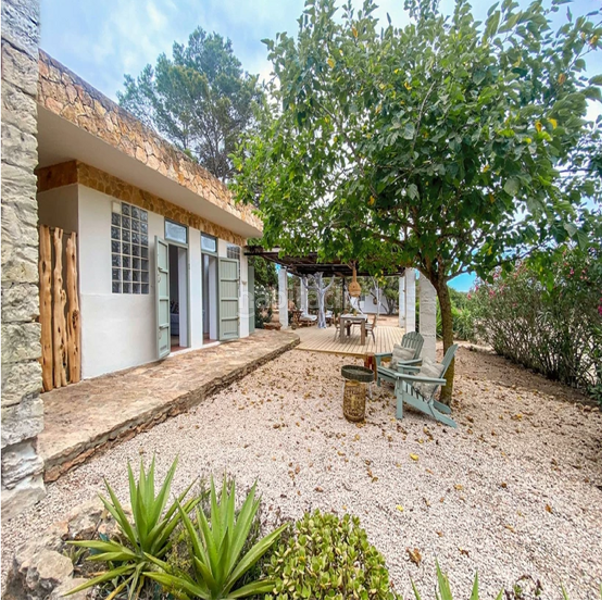 Foto e4f2f9cc-365e-4e5e-aa26-90c02e60ea84. Casa amb piscina a Formentera