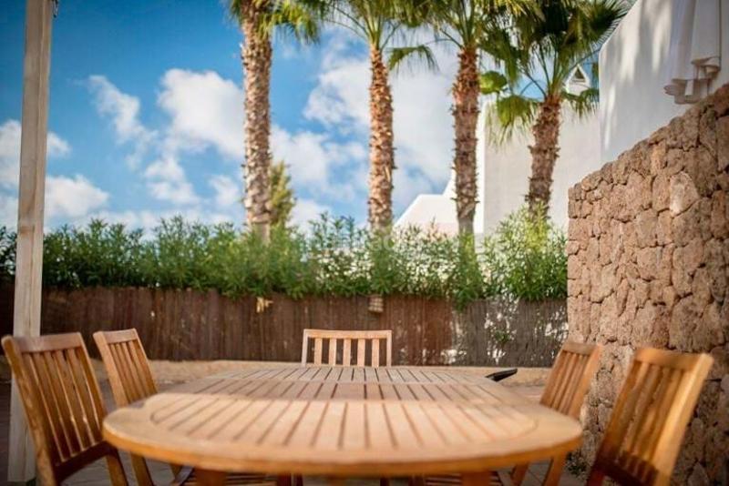 Foto eecb364a-4553-49d4-8679-55db7ee87111. Maison jumelée avec piscine dans Cala Vedella-Cala Tarida Sant Josep de sa Talaia