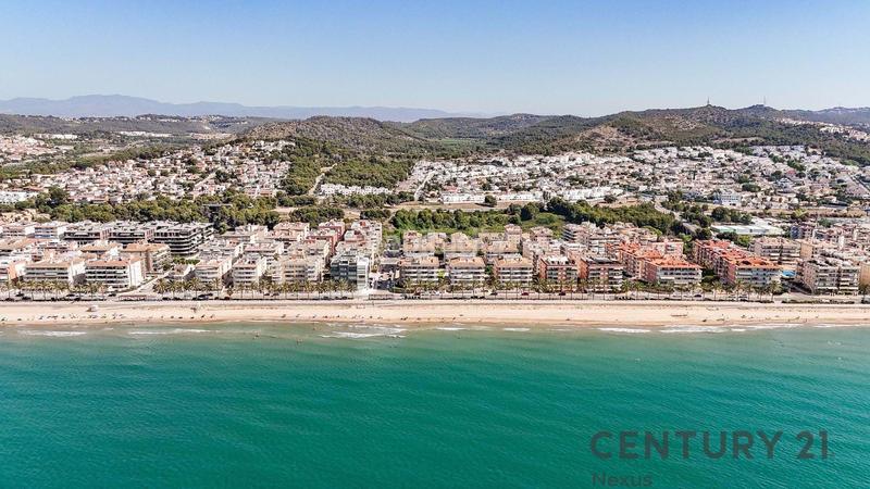Foto fafffdfa-12a6-4a68-bda7-7eda86594af6. Piso en carrer de salvador espriu en L´Estany Calafell