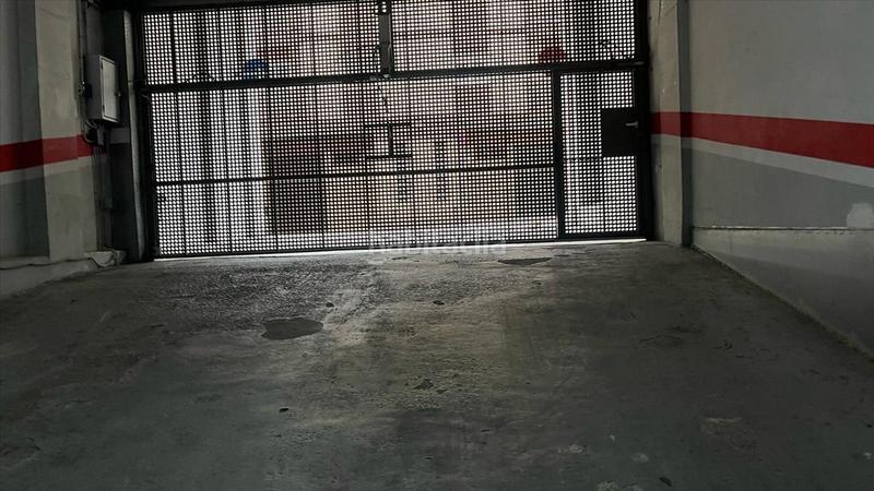 Foto f9bc6f18-f495-49dd-a275-40aeb4bf0e92. Car parking in maternitat d elna in Carretera de Vic - Remei Manresa