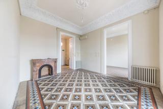 Alquiler Local Comercial en Provença 286. Elegante oficina en alquier en la mejor zona de barcelona