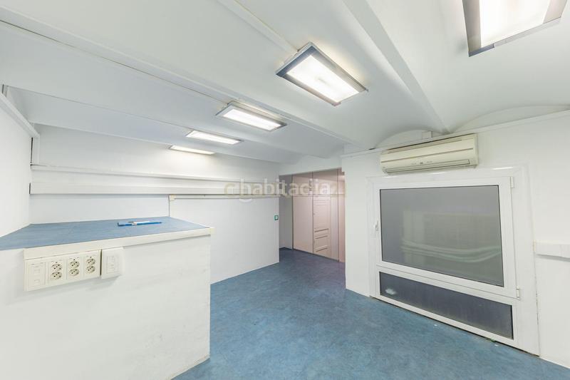 Foto 00104fd0-c095-4181-ac5a-ee686f87b3dd. Lloguer local comercial a provença 286 a Dreta de l´Eixample Barcelona