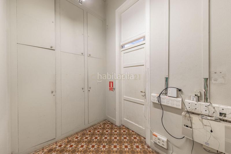 Foto 801c6a1a-71cf-491f-a0bd-5a3625aa6b8a. Lloguer local comercial a provença 286 a Dreta de l´Eixample Barcelona