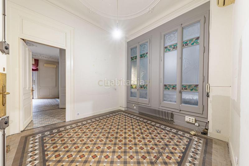 Foto 930f718c-68c4-4925-a3de-33b6ef38151f. Lloguer local comercial a provença 286 a Dreta de l´Eixample Barcelona