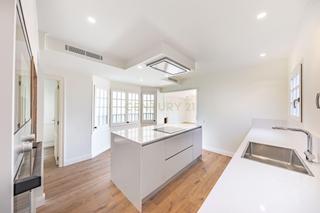 Rent Apartment in Carrer de provença, 286-288, barcelona, spain 286-288. Excepcional ático dúplex con 3 terrazas y vistas a la pedrera