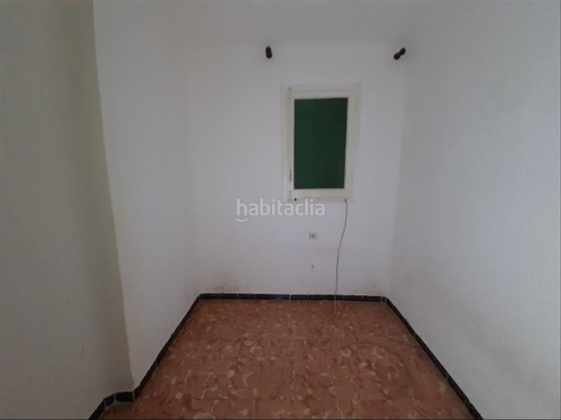 Foto 4a39426c-e33d-46ea-85ee-547ad2a5541f. Apartament a calle cantarell 4 escalera 1 planta 3 puerta 1 a Manresa