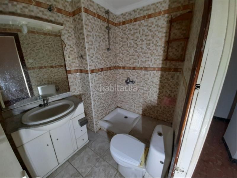 Foto fad52aab-a39b-4e78-b49f-3b2d0eefffee. Appartement in calle cantarell 4 escalera 1 planta 3 puerta 1 in Manresa