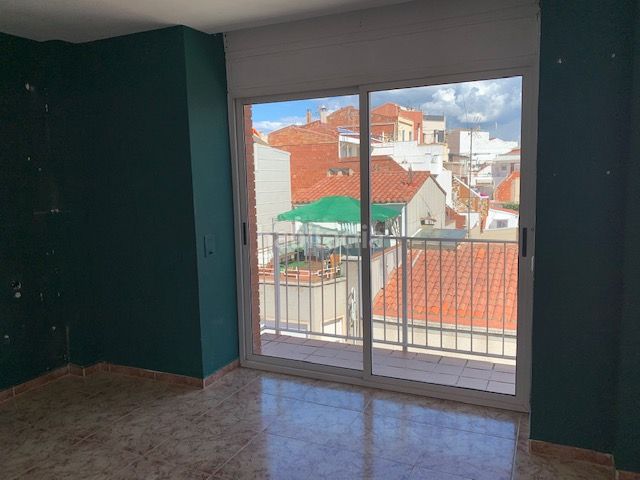 Foto 0678a87f-ea57-4106-88fe-05ffef594484. Piccolo appartamento in breton in Ca n'Aurell Terrassa
