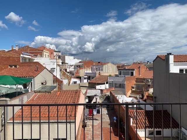 Foto 33ba5649-41e0-41b3-bc1c-091506592096. Piccolo appartamento in breton in Ca n'Aurell Terrassa