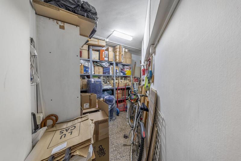 Foto 20a590f3-0dc8-4572-b87e-ff76fad604e1. Geschäftsraum in carrer de floridablanca in Sant Antoni Barcelona