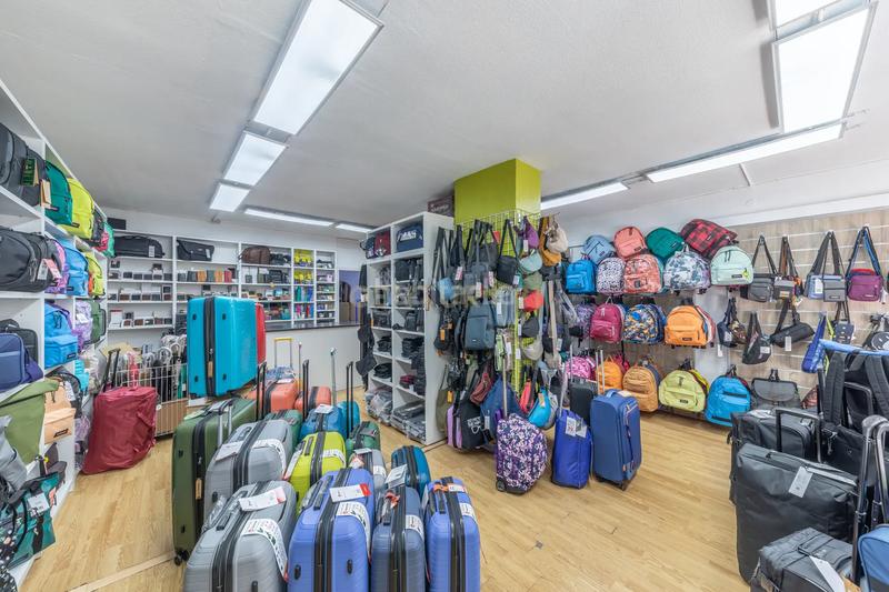 Foto 551f2ded-c545-4f0e-a8f5-cb853ba44a95. Geschäftsraum in carrer de floridablanca in Sant Antoni Barcelona