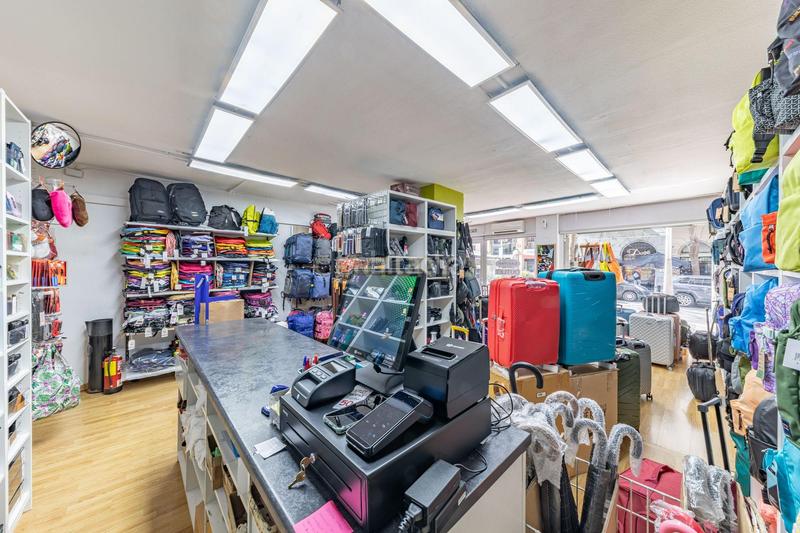 Foto b2be023f-a085-4ca7-a67a-6add5bb45d99. Geschäftsraum in carrer de floridablanca in Sant Antoni Barcelona